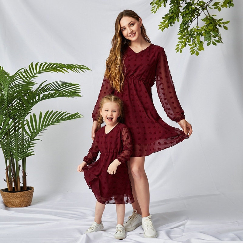 Long Sleeve Mommy and Me Dresses for Mother and Daughter Matching Sets SkipStars Long Sleeve Mommy and Me Dresses for Mother and Daughter Matching Sets SkipStars